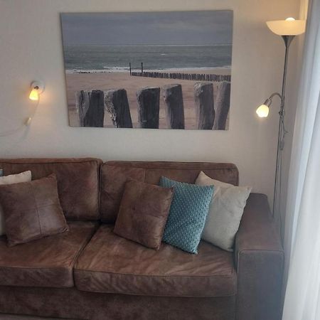 Appartement Met Inpandig Balkon, 150 Meter Verwijderd Van Strand En Centrum Zoutelande Exteriör bild